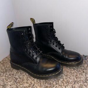 Dr Martens 1460 WOMEN'S SMOOTH LEATHER LACE UP BOOTS